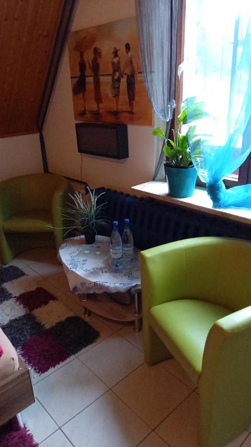 Monteurwohnung Aroba Fehrenbach Zewnętrze zdjęcie